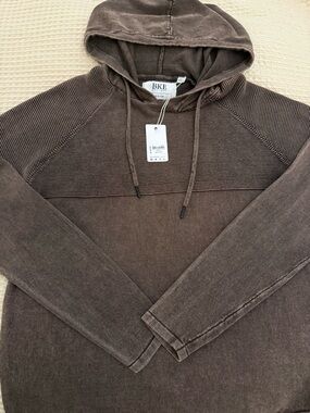 NWT Buckle Brown Ribbed Hooded Pullover